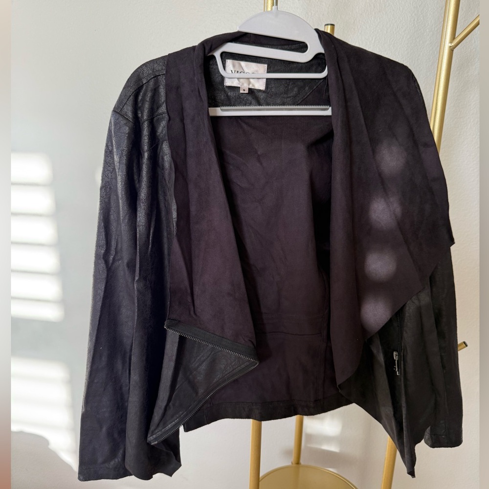 Vigoss Women's Black Faux Suede Drape Jacket Coat Sz S